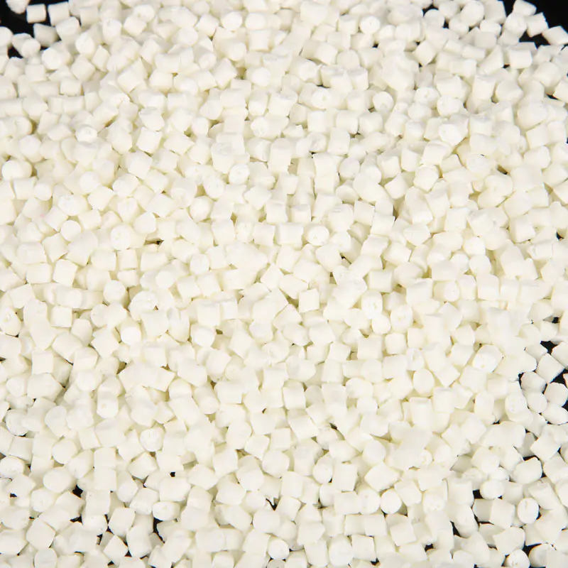 Qual é a diferença entre plásticos de base biológica e plásticos tradicionais?